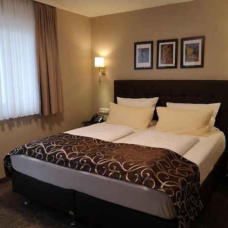 Hotel Regina Ludwigshafen am Rhein Luaran gambar
