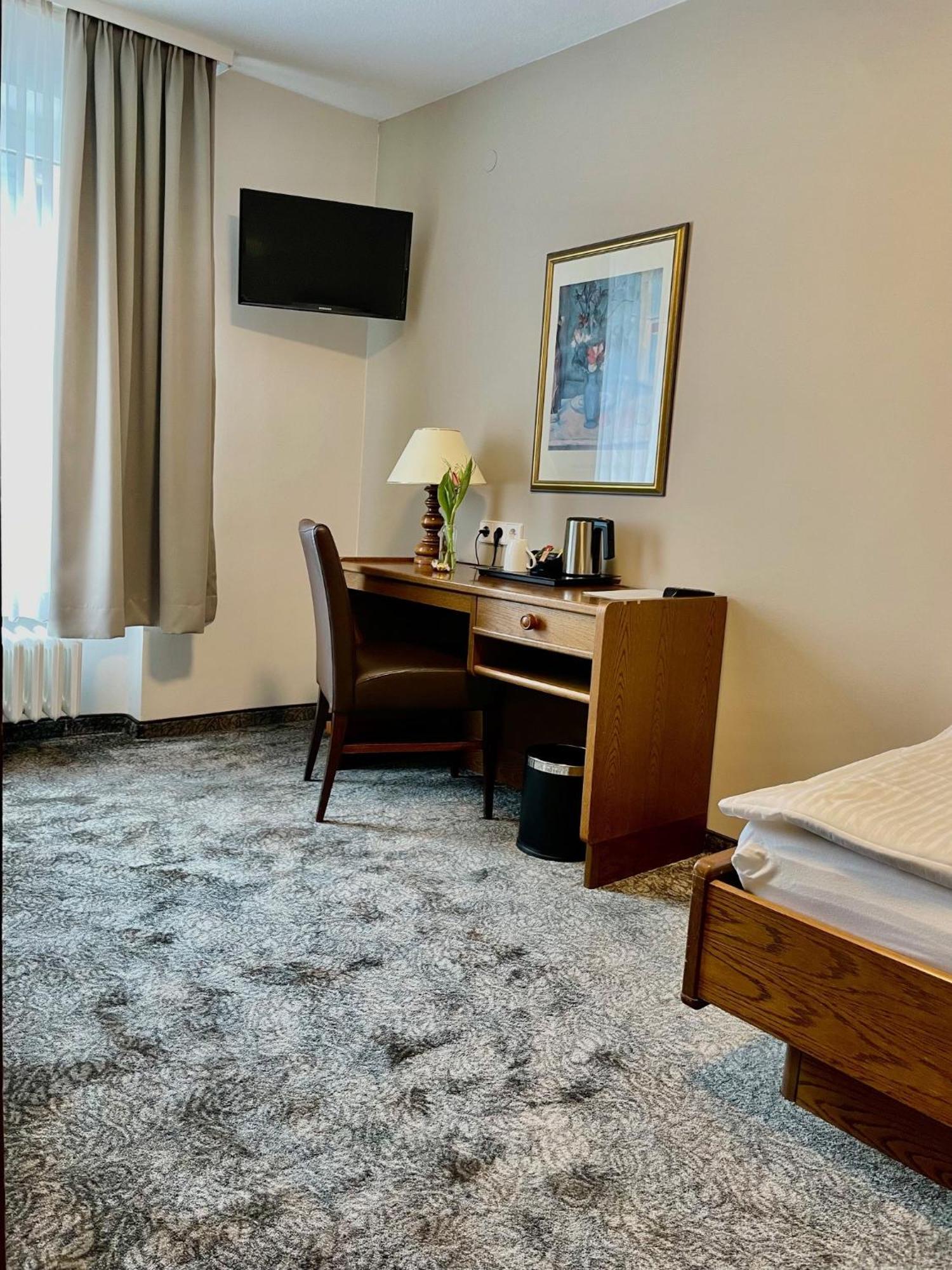 Hotel Regina Ludwigshafen am Rhein Luaran gambar